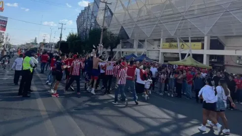 Pleito entre la afición de Irapuato y Chivas