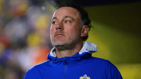 Gabriel Milito tendrá disponibles dos alineaciones.