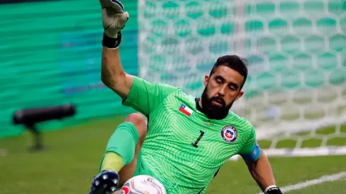 Claudio Bravo habló tras la participación de Chile en Copa América.