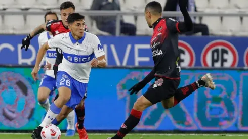 Marcelino Núñez feliz de representar a la UC en la Selección Chilena.