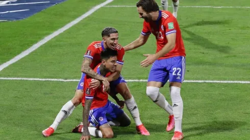 Chile quedó a un puesto de las 20 mejores selecciones del mundo, según el Ranking FIFA.