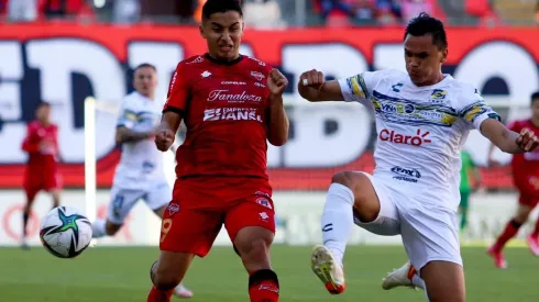 Ñublense y Everton reparten puntos en el inicio de la Fecha 28.