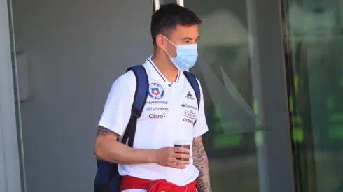 ¿Por qué no jugará Charles Aránguiz ante Paraguay y Ecuador?.