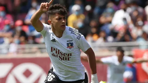 Hermano de Pablo Solari está en Chile y entrenó por primera vez en Colo Colo.