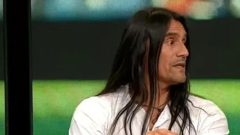 El ex jugador de los albos pidió un regalo de navidad para el equipo de Gustavo Quinteros