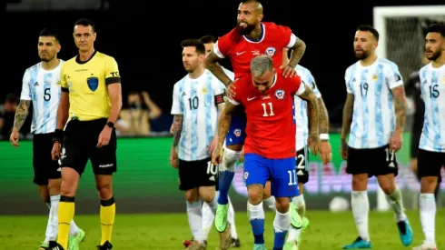 El duelo entre Chile y Argentina tendrá cuaterna arbitral brasileña.