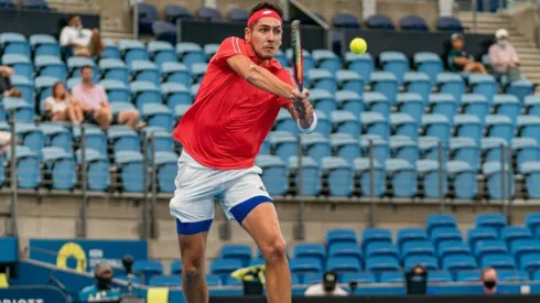 Tabilo intentará superar a Alcaraz en un díficil partido de debut en Australia