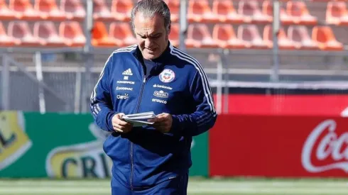 Martín Lasarte sabe que está complicada la opción de clasificar, pero no se rinde y va por la última chance