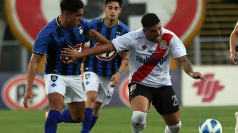 Curicó se impuso a Huachipato en su estreno en el Campeonato Nacional 2022.