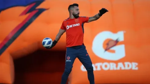 El portero fue elegido la figura del partido tras el triunfo azul