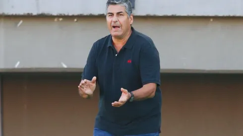 Escobar cree que ganar a O’Higgins le da envión anímico para el Superclásico.