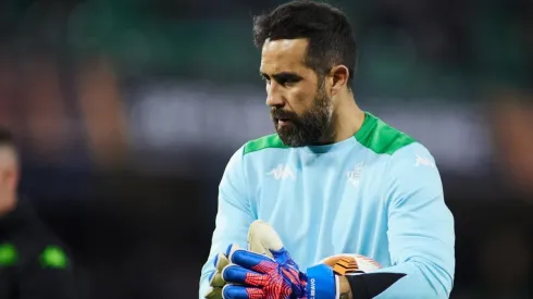 Claudio Bravo espera poder vestirse de titular ante el Sevilla.