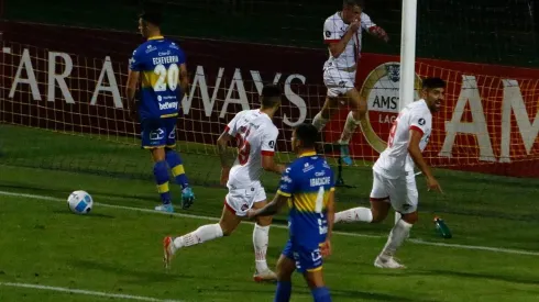 Everton necesita imponerse en Argentina para avanzar de ronda en Copa Libertadores.