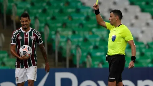 Jugador de Fluminense acusó agresión de Tobar en la Copa Libertadores.