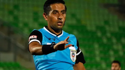 ANFP descarta presión de terceros en decisiones de Gilabert en partido de promoción.