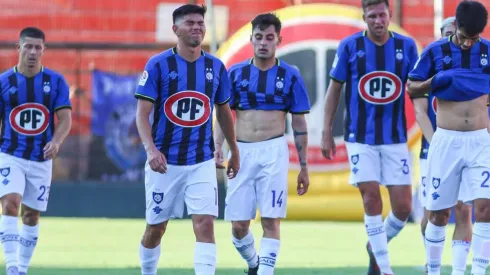 Huachipato anuncia acciones legales por vuelco en crisis de árbitros.
