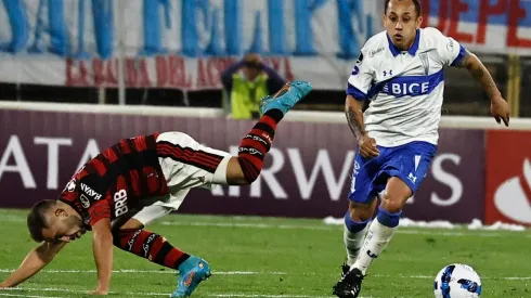 Valdivia se hace presente ante el gran nivel de Orellana en la UC