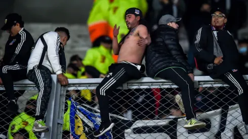 Gustavo Quinteros critica a los hinchas de Colo Colo que provocaron desmanes