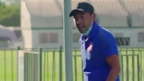 Véliz no quiere perder su invicto ante su clásico rival.