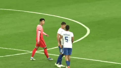 Son evita pelea entre Díaz y Kuscevic en derrota de Chile.