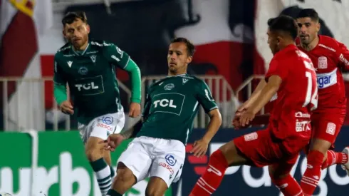 Torteros y porteños no pudieron aventajarse en la ida por el certamen