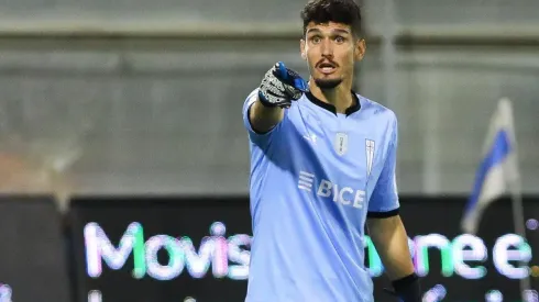 El portero argentino está presente en San Carlos viendo a la UC