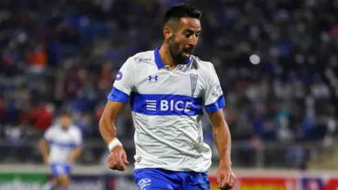 El seleccionado chileno hizo su debut con la camiseta de la UC ante San Felipe en Copa Chile