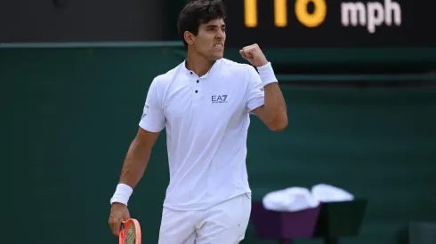 Garin luchó y avanzó a cuartos de final en Wimbledon