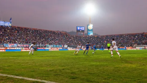 Unión advierte a la U con no jugar otro partido en Santa Laura por desórdenes.