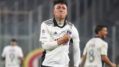 Cristián Zavala no pudo contener las lágrimas tras anotar su primer gol en Colo Colo.