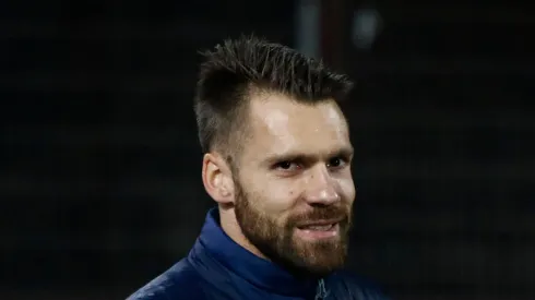 El defensor tuvo conversaciones por otro club grande en Chile