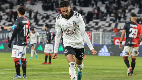 ¿Lucero continuará en Colo Colo? Stöhwing da punto clave para que el goleador siga.