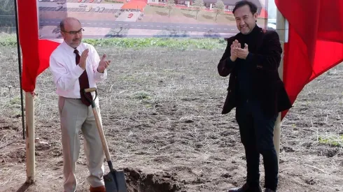 Unión pone la piedra que da el vamos a las obras de su nueva ciudad deportiva.