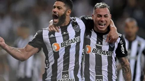 Atlético Mineiro visita al Santos por el Brasileirao.