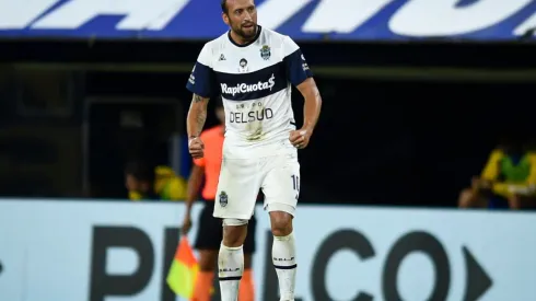 En los tres grandes del fútbol chileno hay muchos rumores de posibles fichajes.