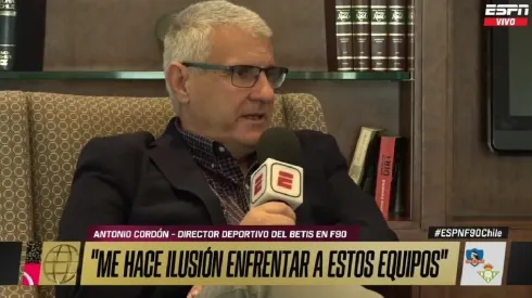 Director deportivo del Betis elogió a Colo Colo en la previa de amistoso.