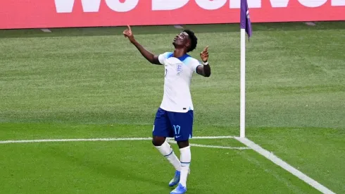 Bukayo Saka anotó dos goles en el duelo de Inglaterra ante Irán.