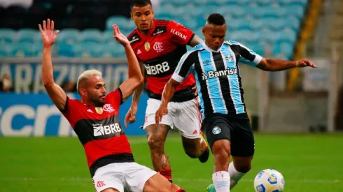 Al Cacique le sale competencia por Campaz.