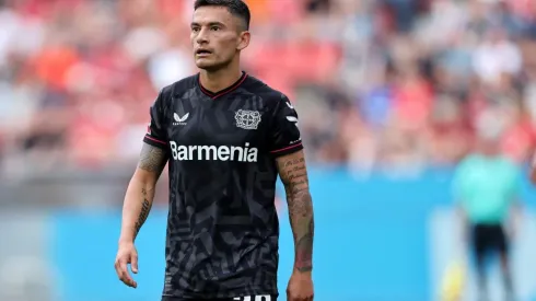 De la Barra no cree que Aránguiz esté para el Flamengo.