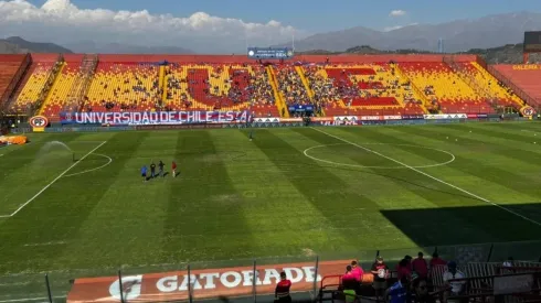 En su momento, el estado de la cancha generó preocupación en la U.