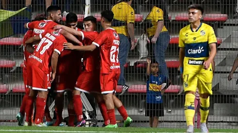 Unión La Calera se hizo respetar como local en el torneo.