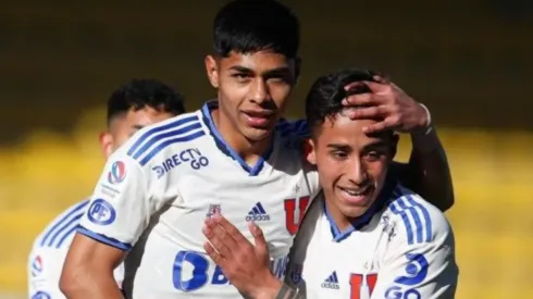 Histórico azul duda de la veracidad de las ofertas por las joyas azules.