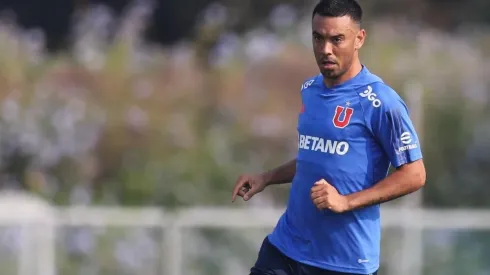 Nery Domínguez, el capitán de la U, regresaría a la titularidad el fin de semana.