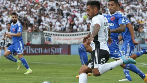 Colo Colo recibiría a la U solo con hinchas locales el domingo.