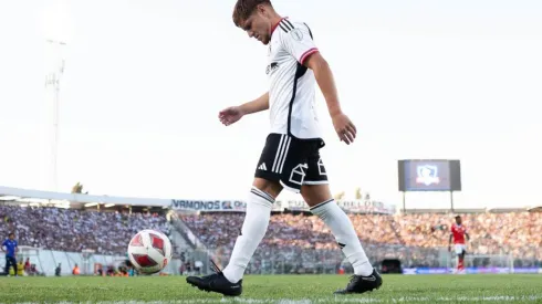 Hinchas albos están hasta la coronilla con Leo Gil.