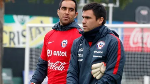 Cristopher Toselli respalda a los históricos en la selección chilena.