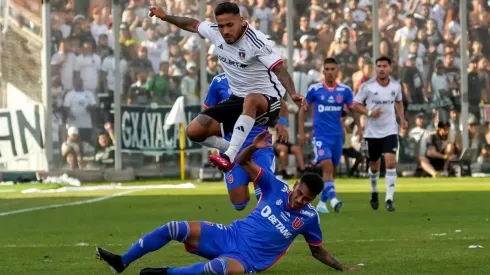 Emmanuel Ojeda jugó el Superclásico infiltrado por problemas en su rodilla izquierda.