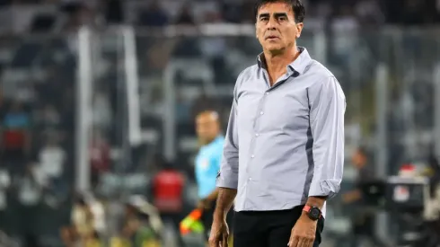 Quinteros deberá mover piezas en su esquema titular.