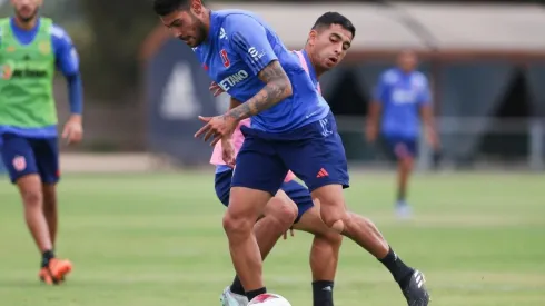 Pese a que todavía lleva un vendaje especial en la rodilla, el argentino está haciendo fútbol.