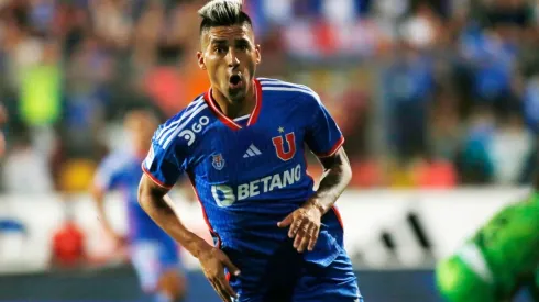 Fernández llegó a Valparaíso para alentar a la U.